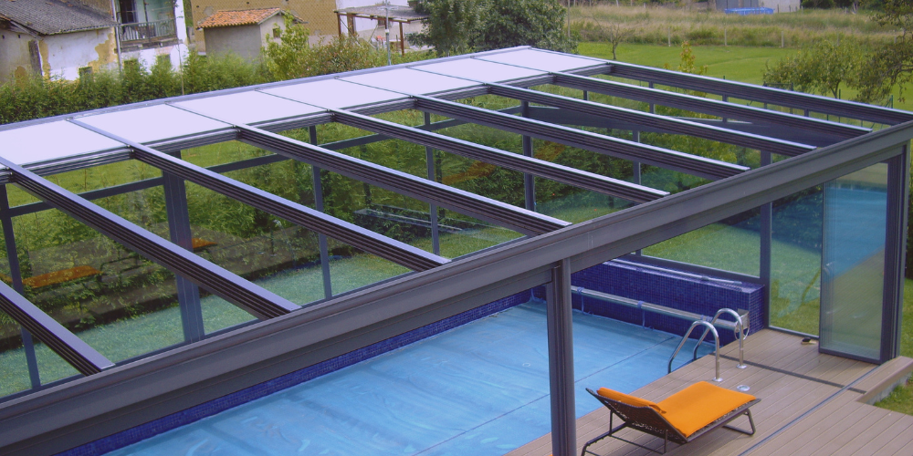 Las cortinas de cristal unen ambientes