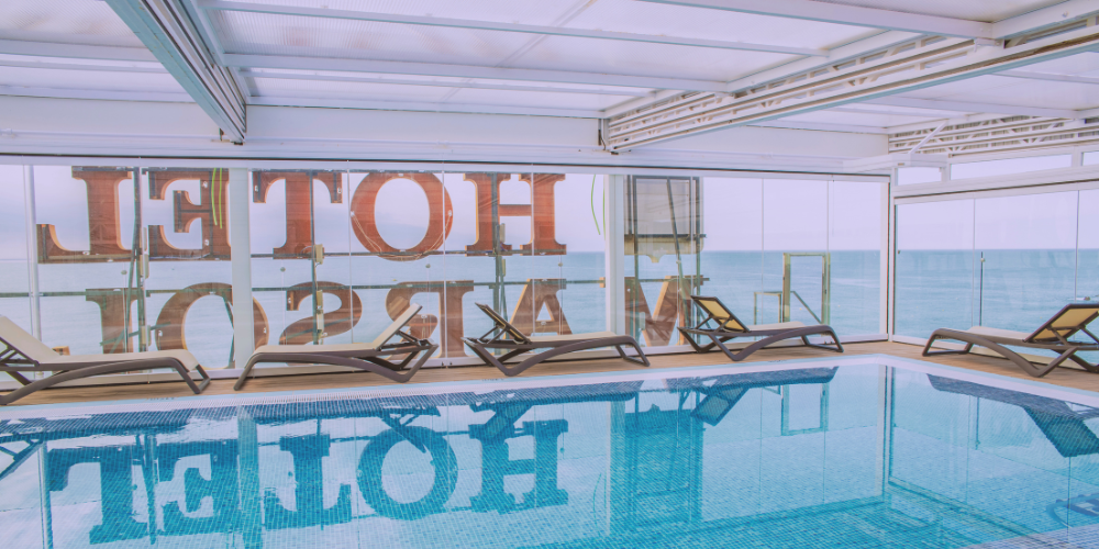 Cerramientos de cristal para piscinas