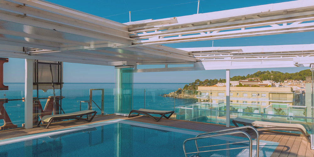 Cerramientos de cristal para piscinas
