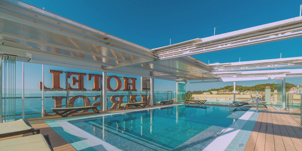Cerramientos de cristal para piscinas