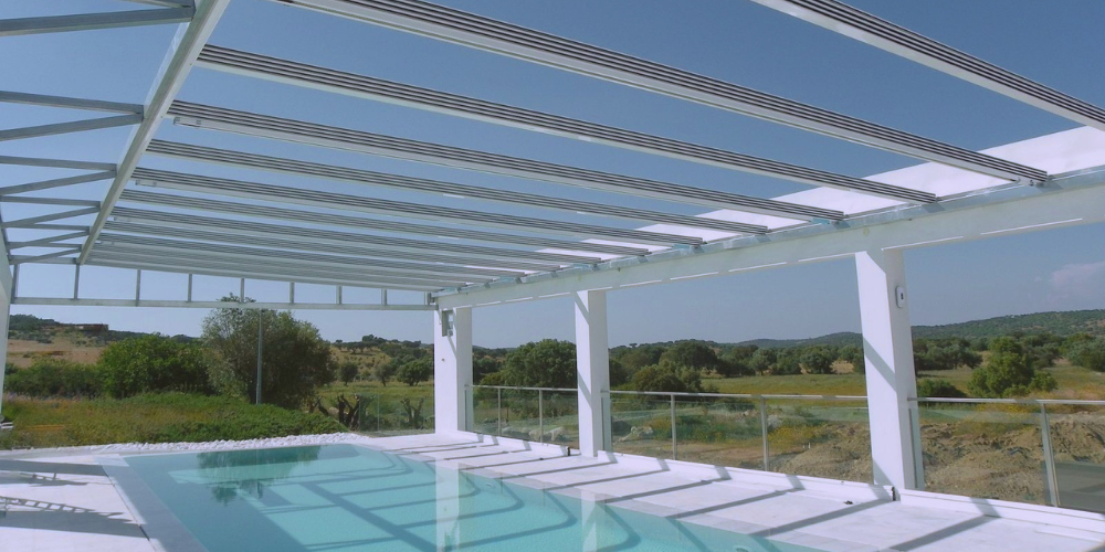 Cerramientos de cristal para piscinas