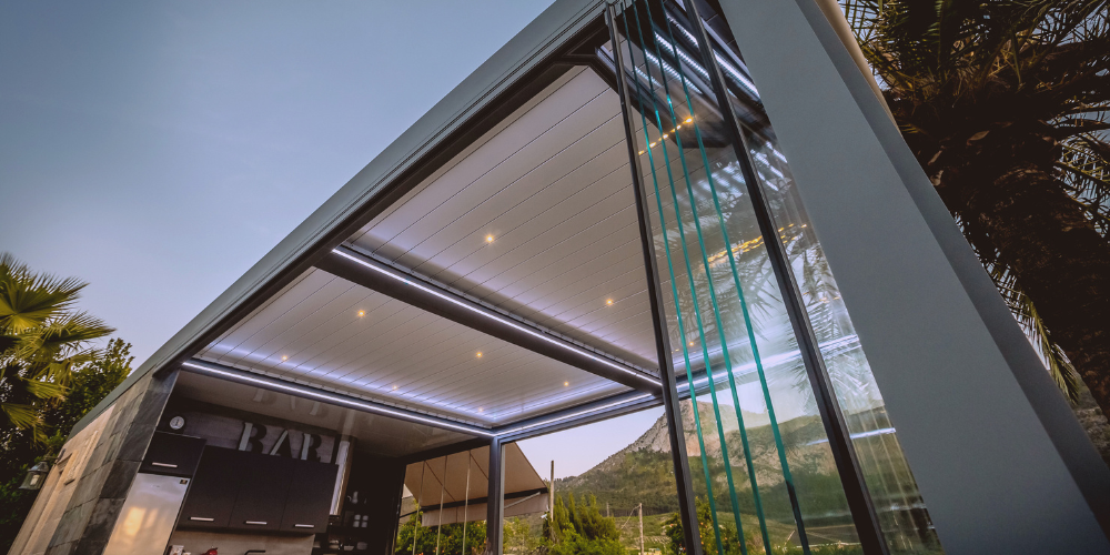 Trucos para una iluminación de terrazas exteriores de noche y de día