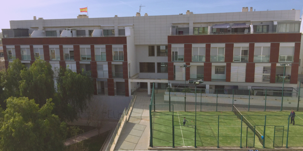 Cerrar la terraza de un bajo