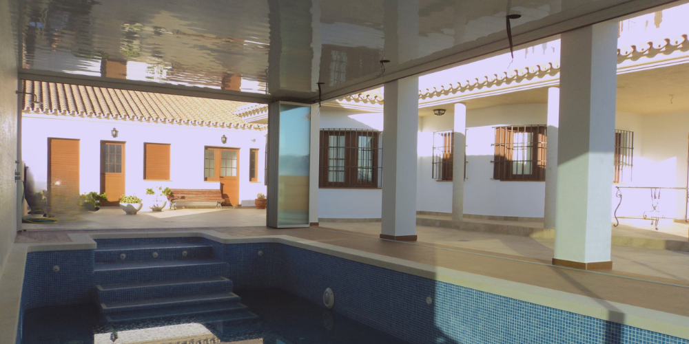 Cerramientos de cristal para piscinas
