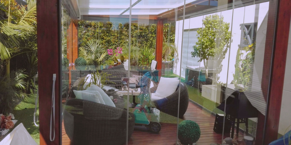 Cómo decorar el balcón y la terraza en navidad