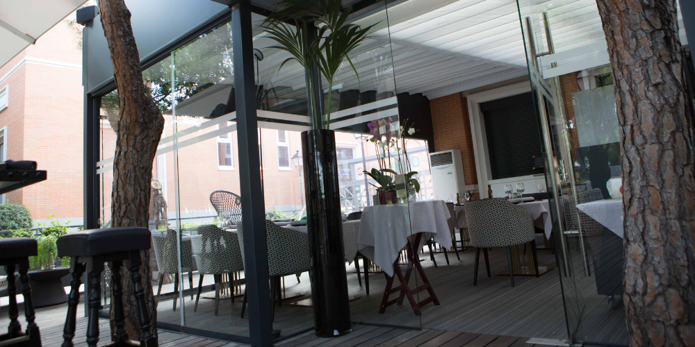 Cerramientos con cortinas de cristal