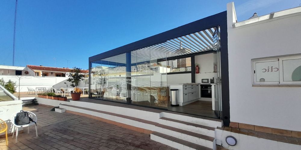 Imágenes blog - Cómo una pérgola bioclimática en casa crea un nuevo espacio