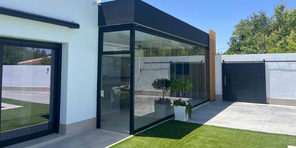cortinas de cristal abatibles a medida