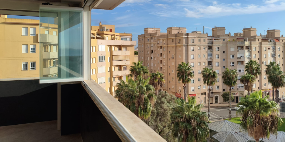 cortinas de cristal abatibles a medida