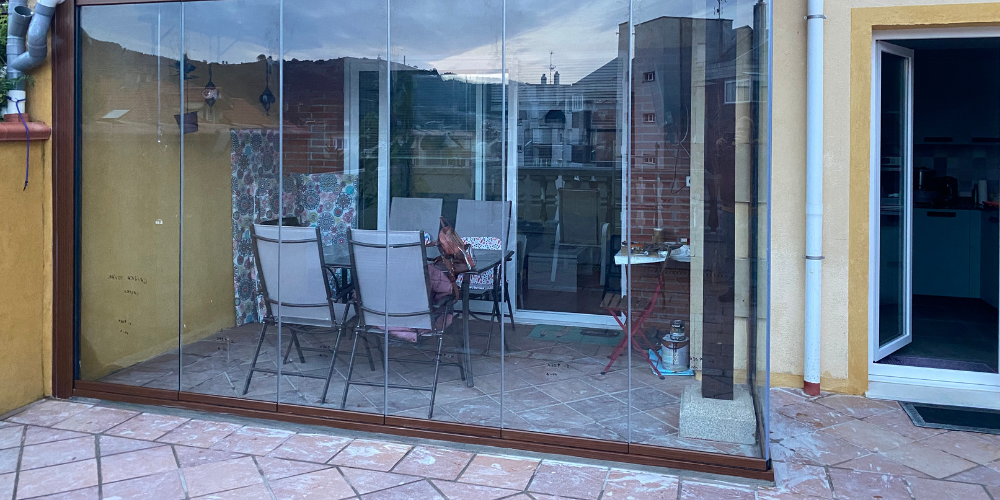 cortinas de cristal abatibles a medida